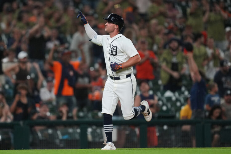 Dingler hits 2 HRs, drives in 4 runs as Tigers outslug Twins 10-4 in game featuring 8 HRs